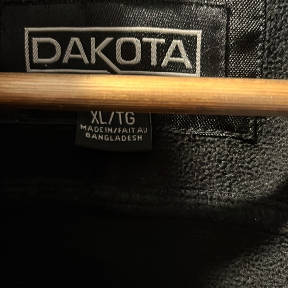 DAKOTA JACKET - Picture 3 of 6